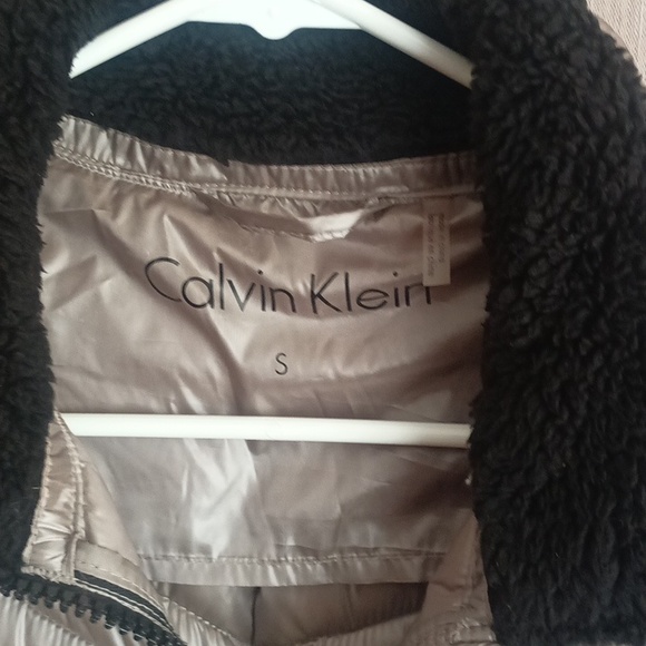 Calvin Klein jacket size small - Picture 2 of 5